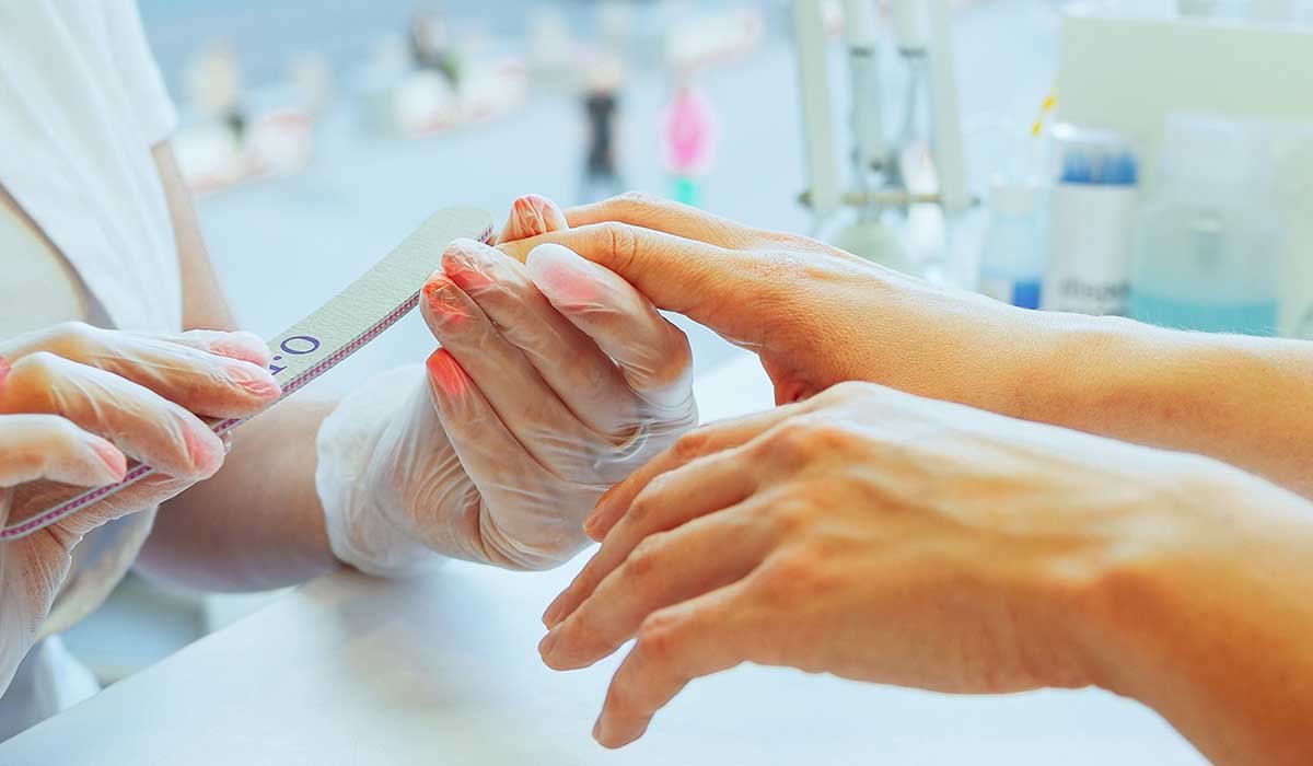 The Complete Nail Care Routine for Strong and Healthy Nails