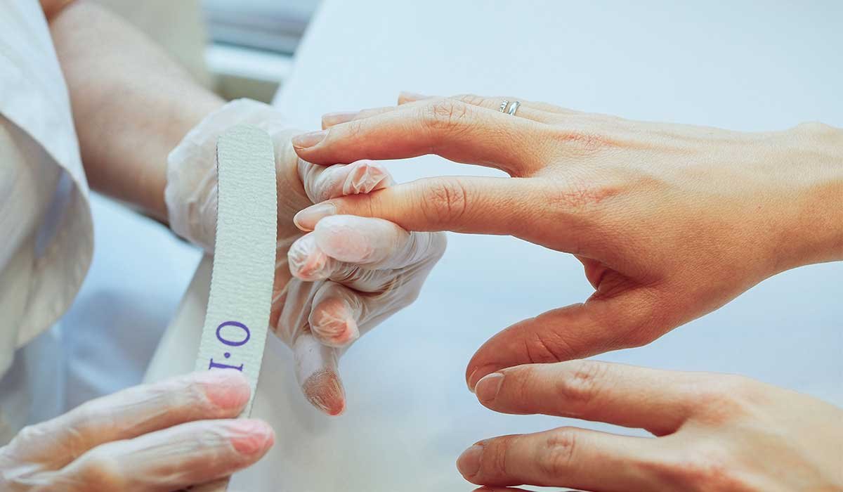 How to Strengthen Weak Nails Without a Salon